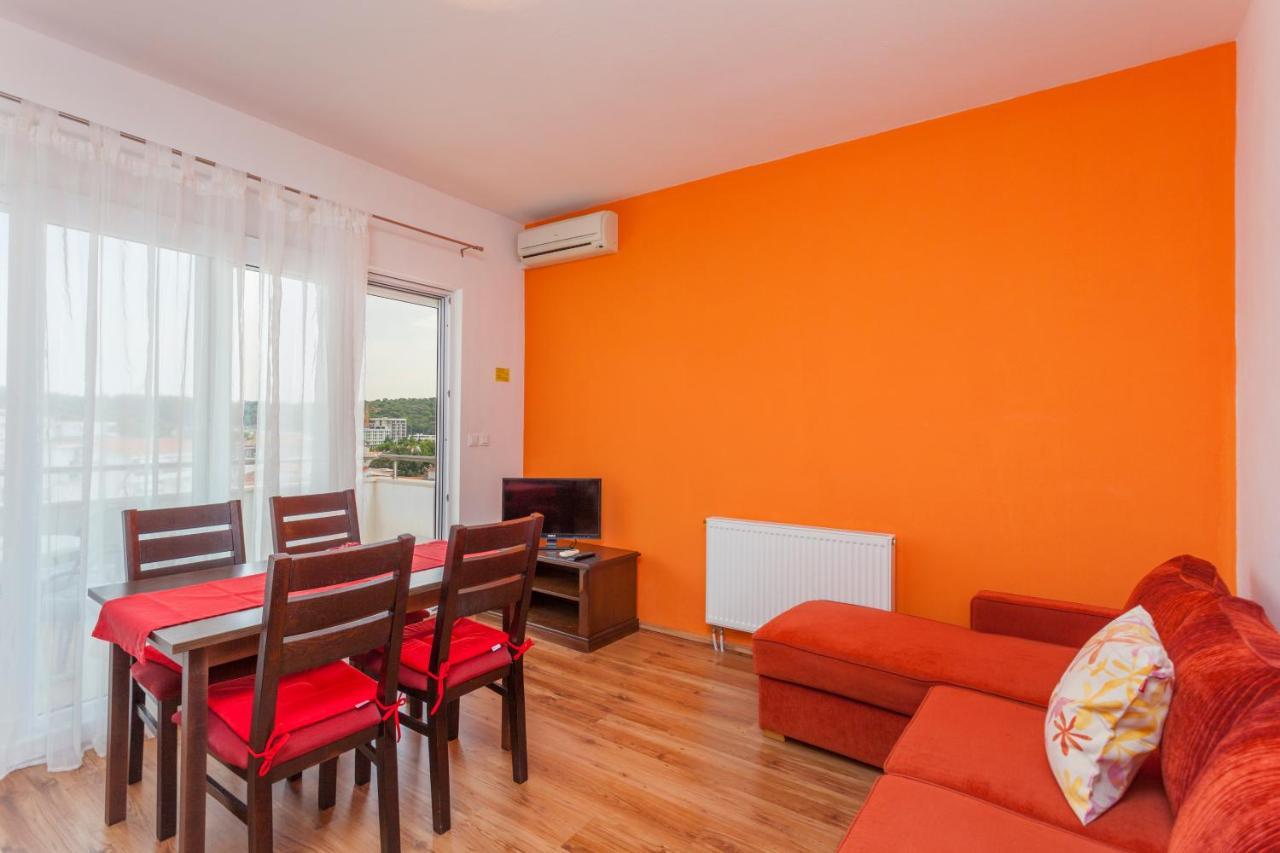 Apartments & Rooms Alagic Makarska Bagian luar foto