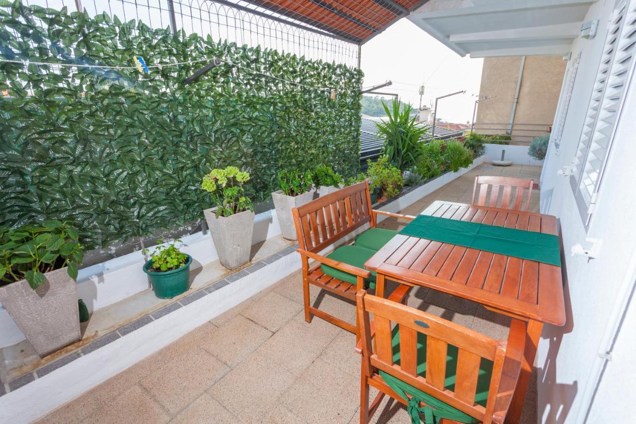 Apartments & Rooms Alagic Makarska Bagian luar foto