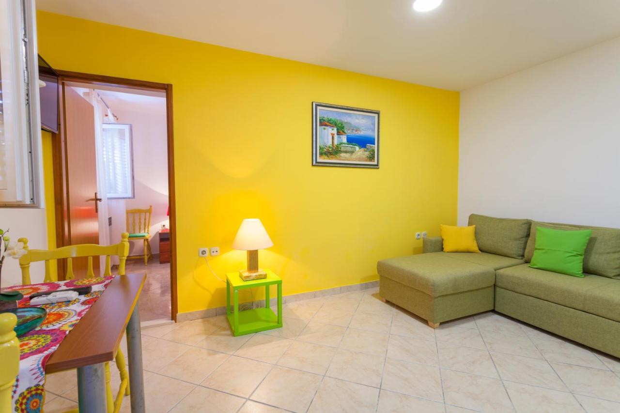 Apartments & Rooms Alagic Makarska Bagian luar foto